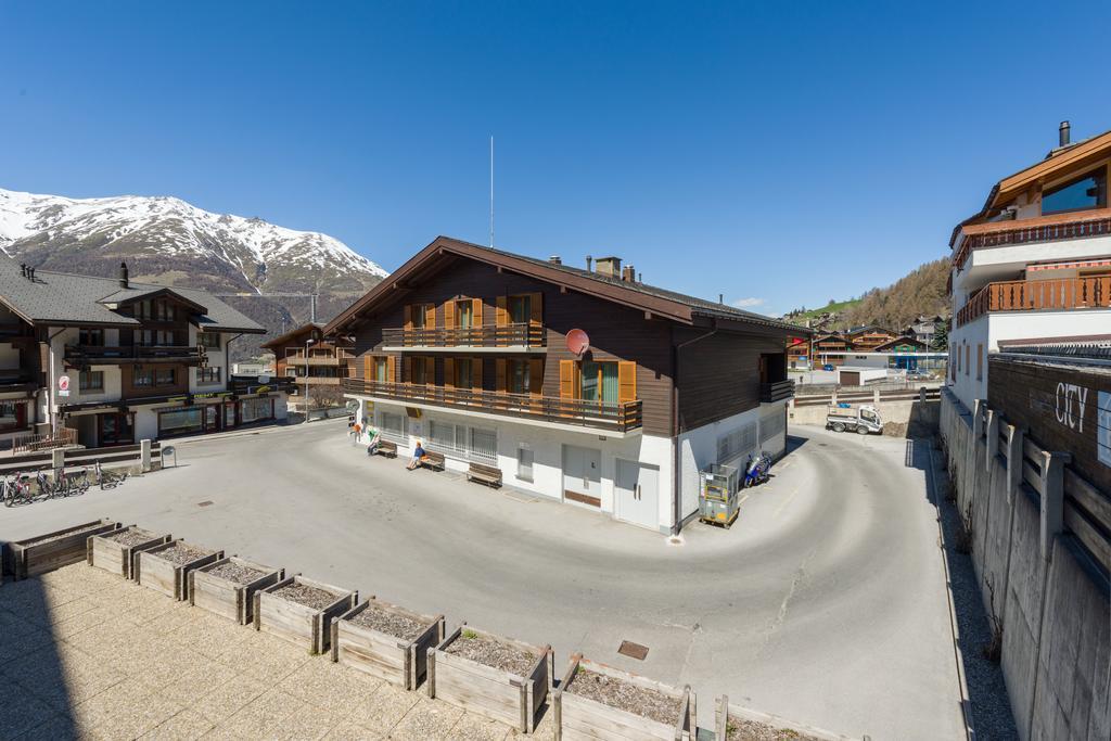 Postgebaeude Apartment Grachen Luaran gambar