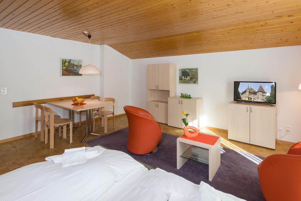 Postgebaeude Apartment Grachen Luaran gambar